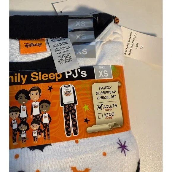 MICKEY MOUSE & GANG HALLOWEEN 2‎ PC PJs SIZE XS NWT Family Matching Sleep Sets - Picture 2 of 3